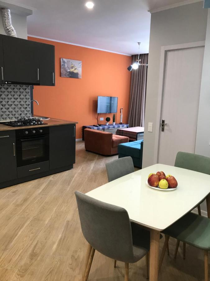 Nbg Towers 2 Appartaments Batumi Zewnętrze zdjęcie