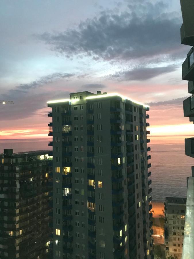Nbg Towers 2 Appartaments Batumi Zewnętrze zdjęcie