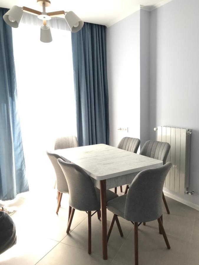 Nbg Towers 2 Appartaments Batumi Zewnętrze zdjęcie